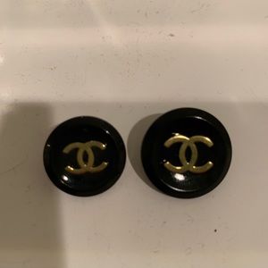 12 Authentic Vintage Chanel buttons Black & Gold
